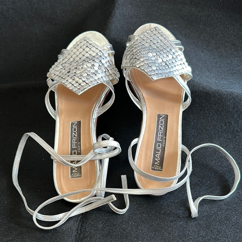Vintage Maud Frizon Silver Strappy Women's Shoes